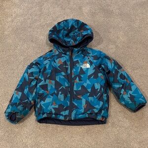 The North Face Kids' Teal and Black Geometric Reversible Jacket